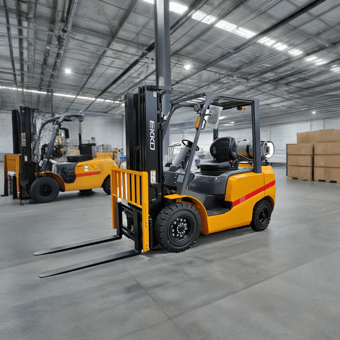 Forklift with solid pneumatic tires 4000 lbs., cap. | No LP Tank | EK20TLP - ForkLift USA