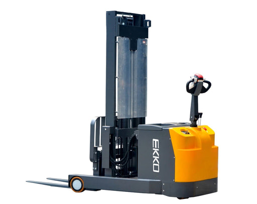 Moving Mast Walkie Reach Truck 3300lbs. Cap., 138" Height | EKKO EH15T - ForkLift USA